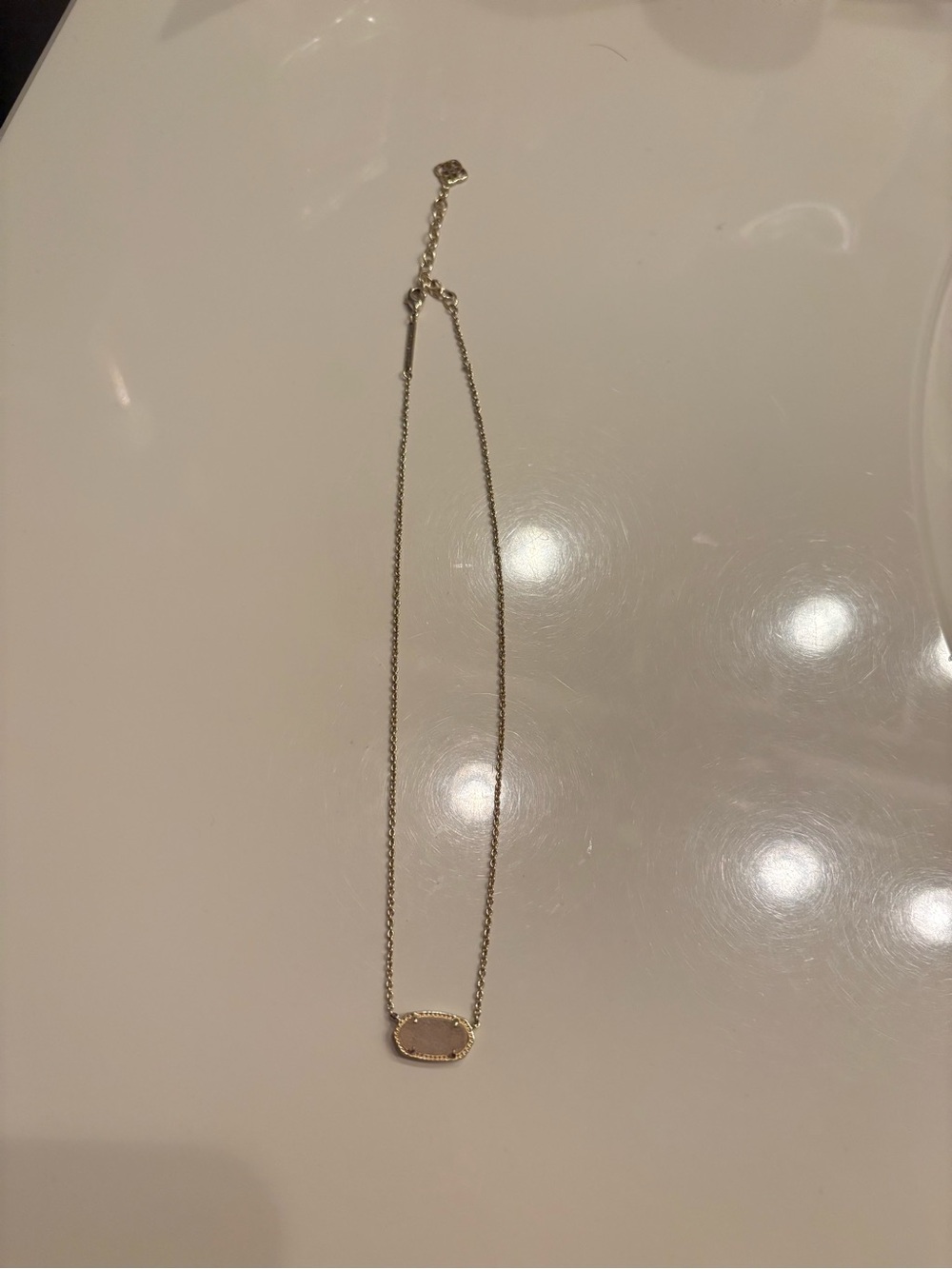 Kendra Scott Gold Oval Pendant Necklace